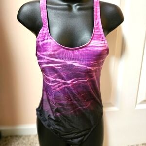 Women's One Piece Ombre Swimsuit NWT